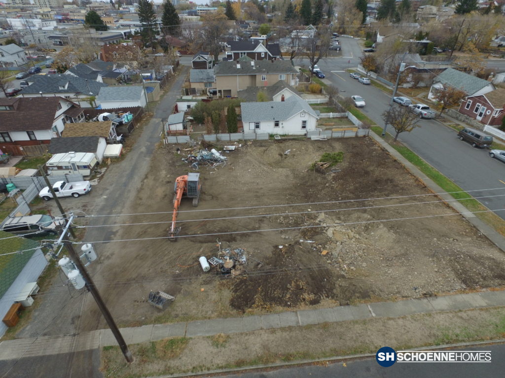 400 Block Braid Street, Penticton, BC Schoenne Homes Inc. Schoenne